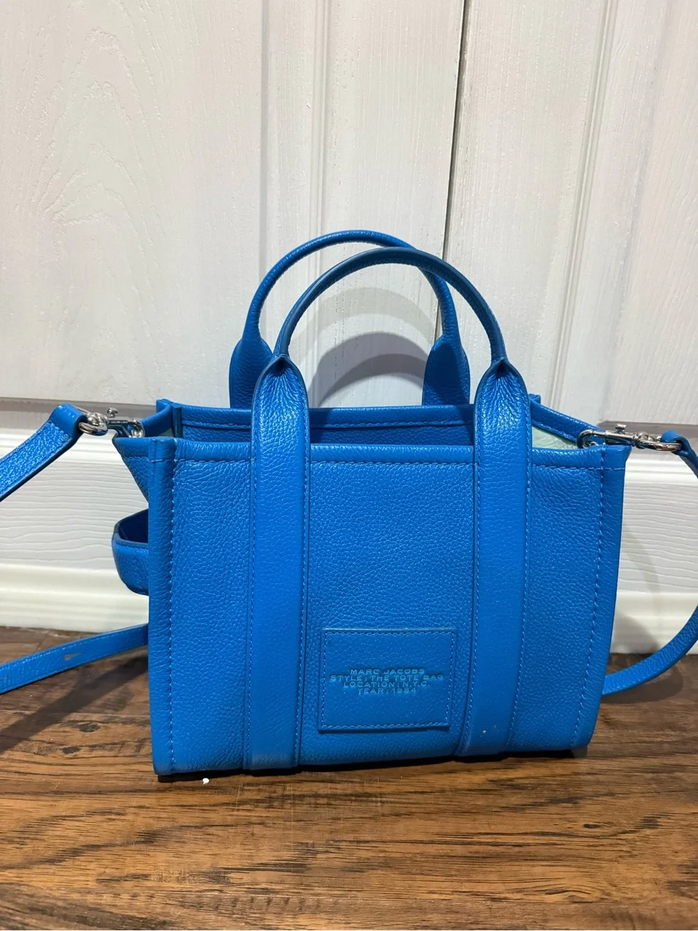 Marc Jacobs The Tote Bag in Bright Blue Pebbled Leather